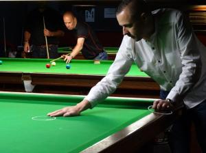 Task Setting to improve Cue Ball Control