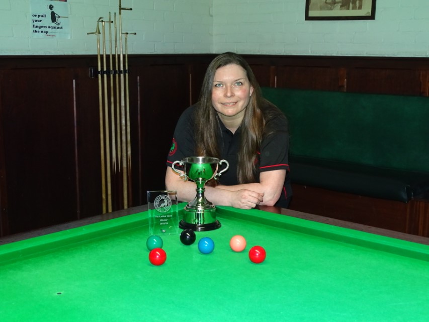 WEBSF Ladies Snooker Open Winner - Traci Wannell 2019